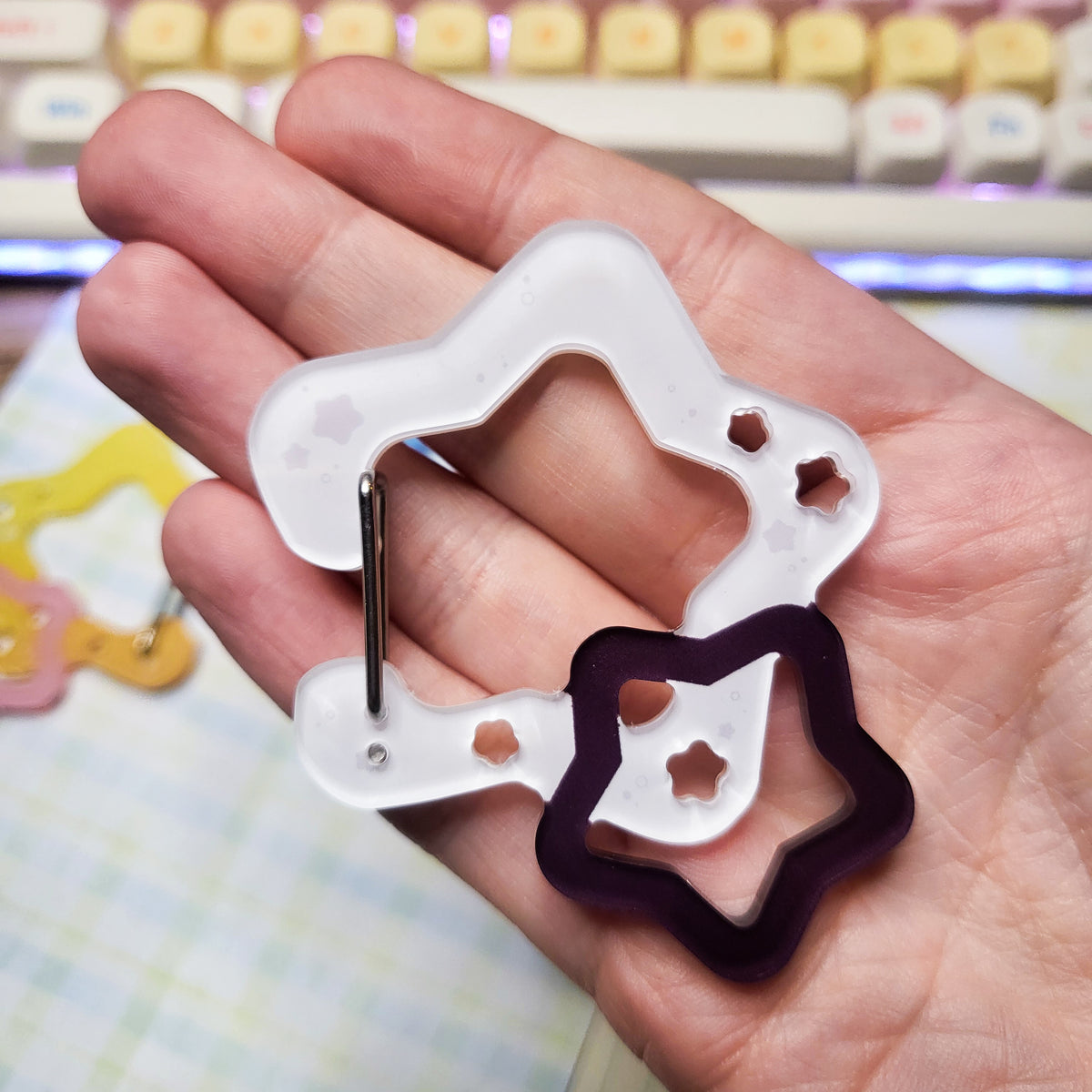 Star Shapes Acrylic Carabiner Clip | Keys Bag Charm Holder Pink Blue Green White Purple Yellow