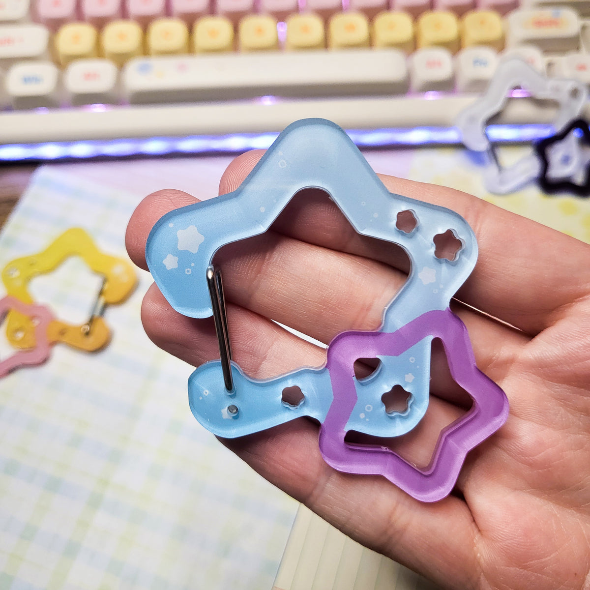 Star Shapes Acrylic Carabiner Clip | Keys Bag Charm Holder Pink Blue Green White Purple Yellow